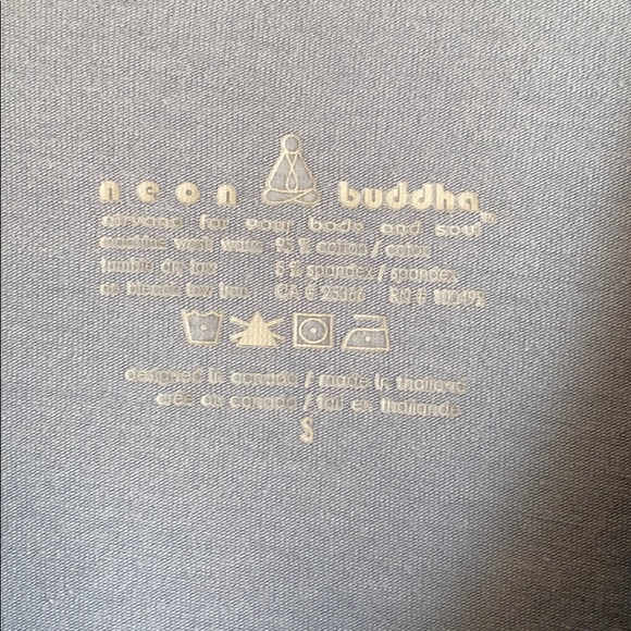 Neon Buddha Ruffled-Hem Four Button Tunic - Sz Sm - Picture 2 of 7